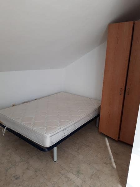 5 camera da letto Villetta a Schiera da affittare in Malaga citta con garage - 2.400 € (Rif: 9694197)