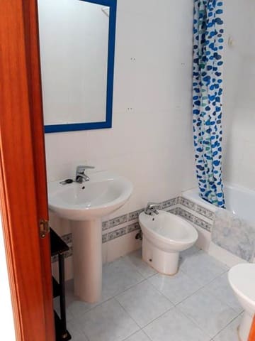5 camera da letto Villetta a Schiera da affittare in Malaga città con garage - 2.400 € (Rif: 9694197)