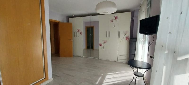 2 slaapkamer Flat te koop in Malaga stad met garage - € 375.000 (Ref: 9697824)