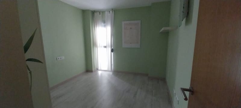 2 slaapkamer Flat te koop in Malaga stad met garage - € 375.000 (Ref: 9697824)
