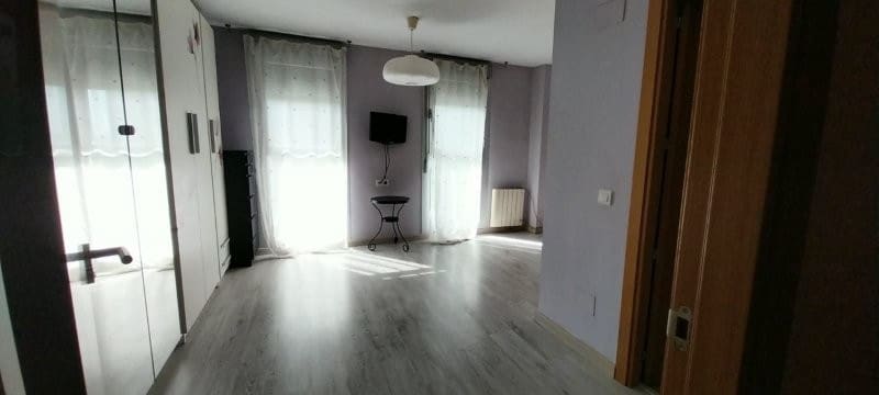 2 slaapkamer Flat te koop in Malaga stad met garage - € 375.000 (Ref: 9697824)