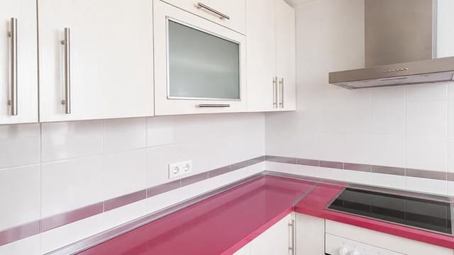 3 sypialnia Mieszkanie na sprzedaż w El Consul, Miasto Málaga z garażem - 370 000 € (Ref: 9697824)