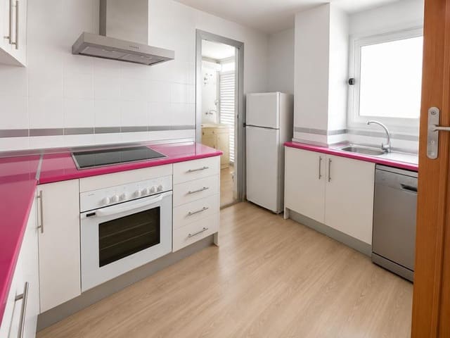 3 sypialnia Mieszkanie na sprzedaż w El Consul, Miasto Málaga z garażem - 370 000 € (Ref: 9697824)