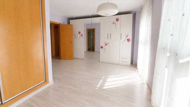 3 sypialnia Mieszkanie na sprzedaż w El Consul, Miasto Málaga z garażem - 370 000 € (Ref: 9697824)