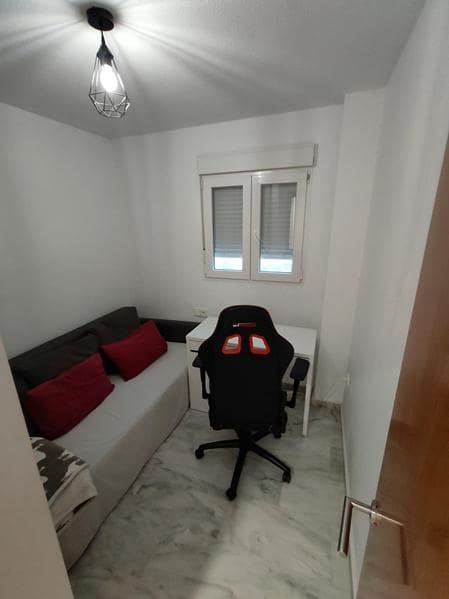 3 bedroom Flat for sale in New Golden Mile with pool garage - € 280,000 (Ref: 9737268)