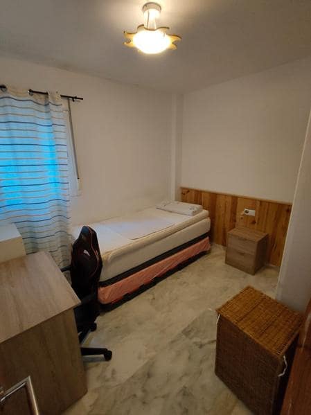 3 bedroom Flat for sale in New Golden Mile with pool garage - € 280,000 (Ref: 9737268)