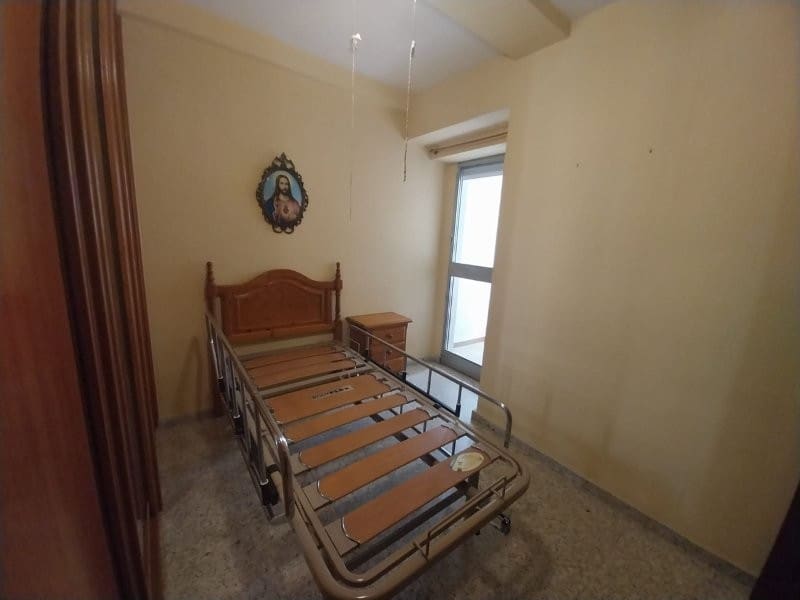 4 bedroom Flat for sale in Malaga city with garage - € 412,500 (Ref: 9761487)