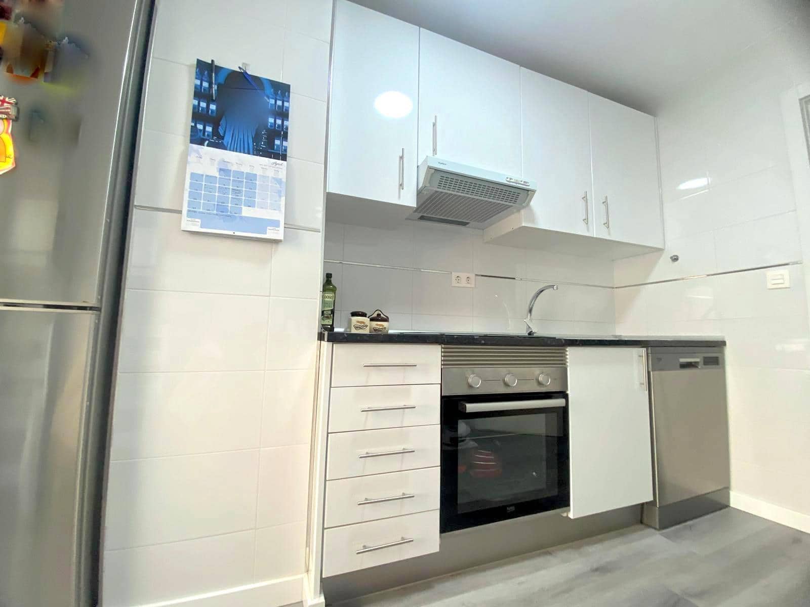 4 bedroom Flat for sale in Malaga city - € 320,000 (Ref: 9770962)