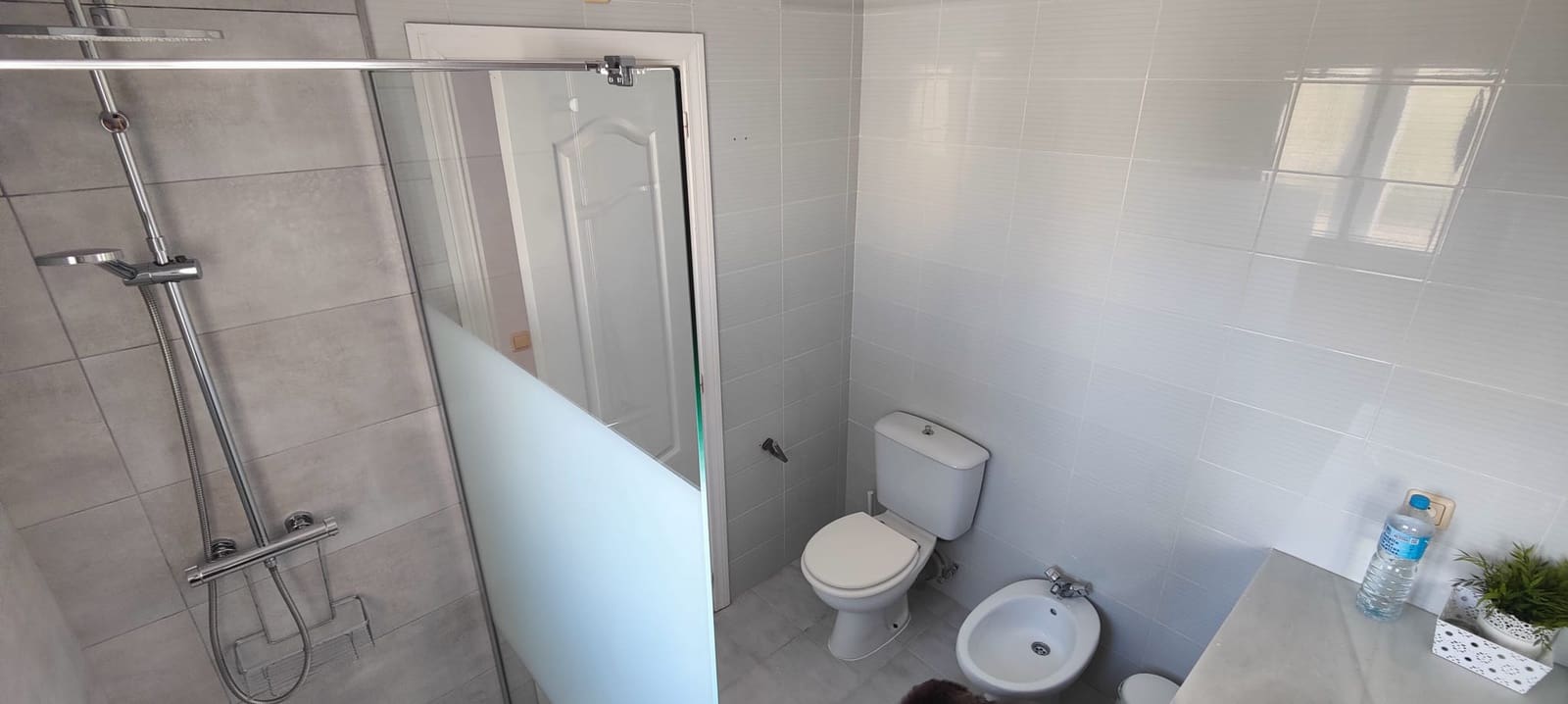 4 soveværelse Rækkehus til leje i San Luis de Sabinillas med swimmingpool - € 1.800 (Ref: 9782099)