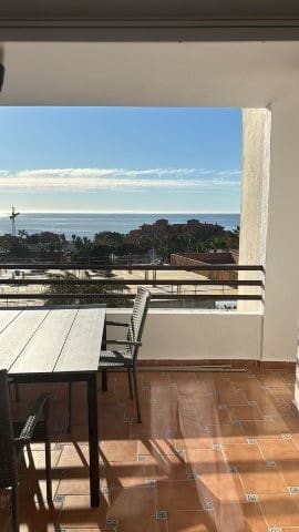 2 soverom Leilighet til leie i San Luis de Sabinillas, Manilva med svømmebasseng garasje - € 1 300 (Ref: 9782411)