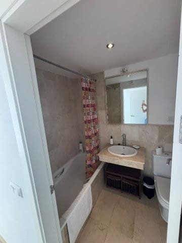 2 soverom Leilighet til leie i San Luis de Sabinillas, Manilva med svømmebasseng garasje - € 1 300 (Ref: 9782411)