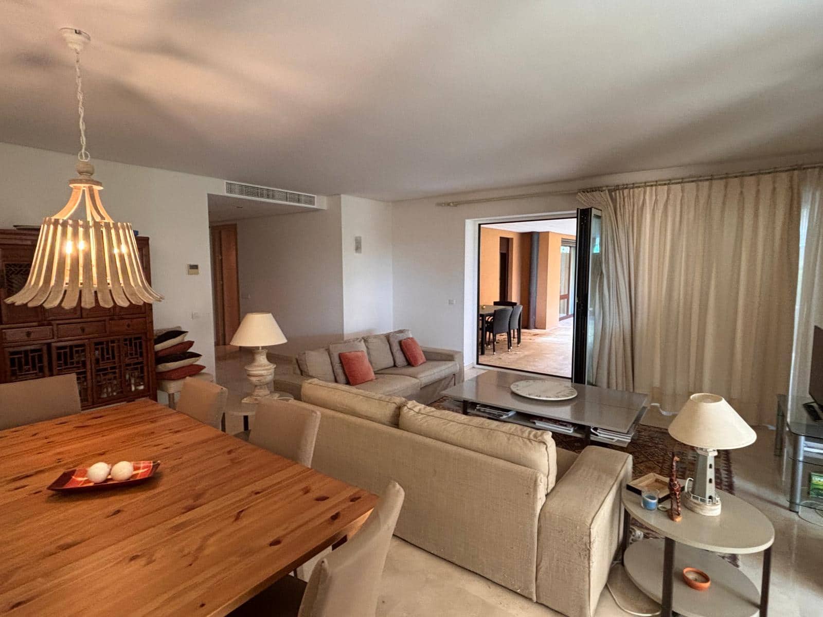 3 bedroom Flat for sale in Sotogrande with pool garage - € 910,000 (Ref: 9787865)