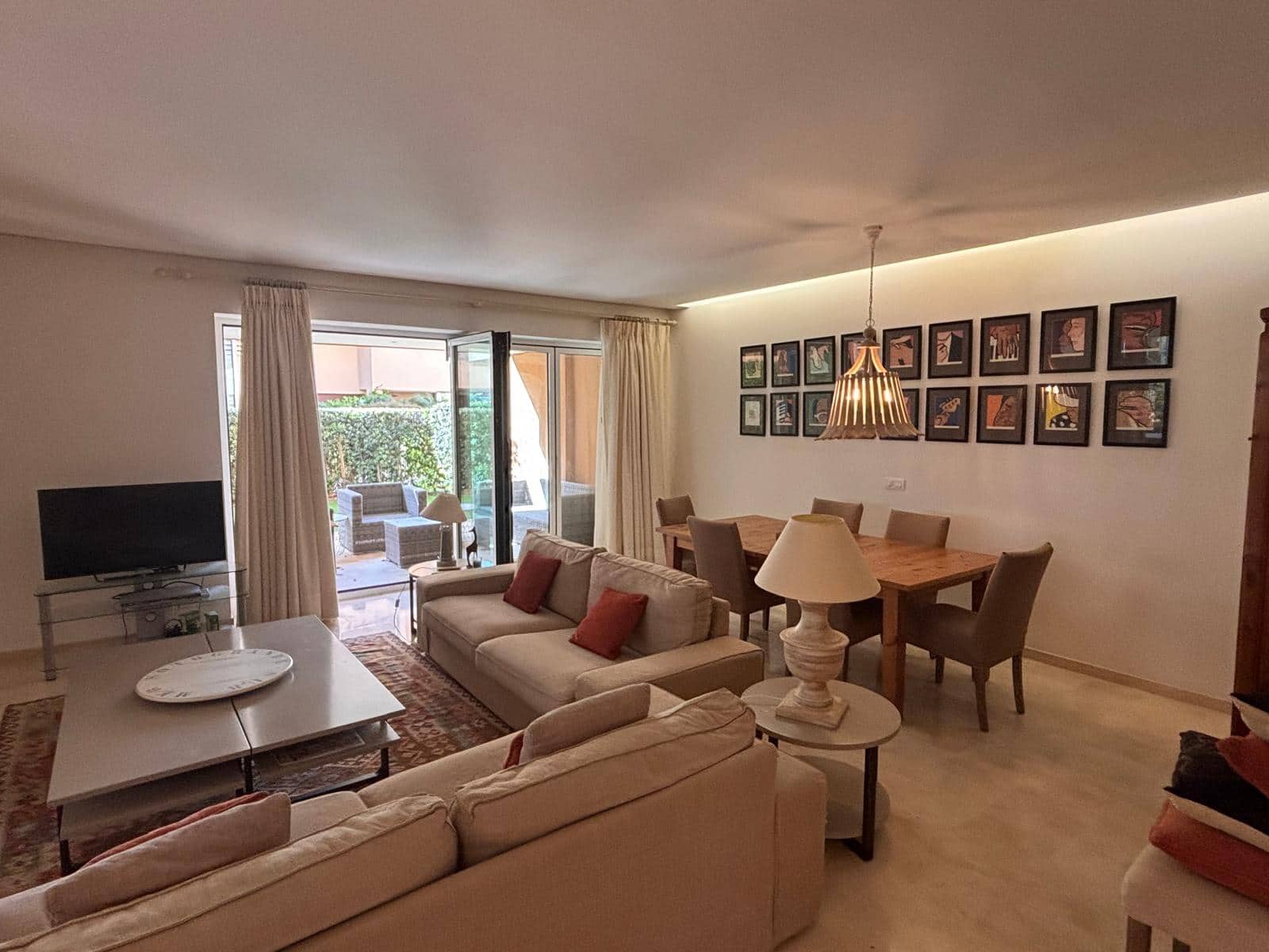 3 bedroom Flat for sale in Sotogrande with pool garage - € 910,000 (Ref: 9787865)