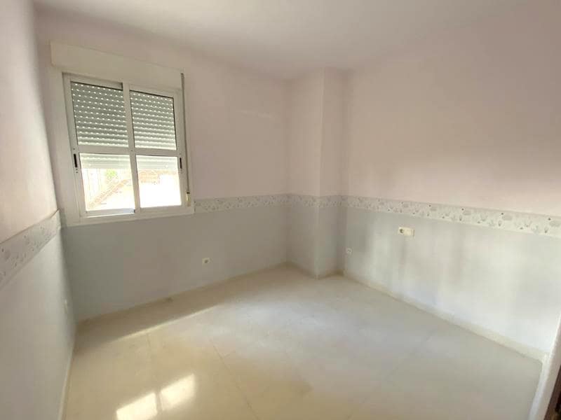 4 soveværelse Lejlighed til salg i Malaga by med swimmingpool garage - € 498.000 (Ref: 9788693)