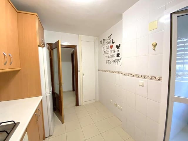 4 soveværelse Lejlighed til salg i Teatinos, Málaga by med swimmingpool garage - € 498.000 (Ref: 9788693)