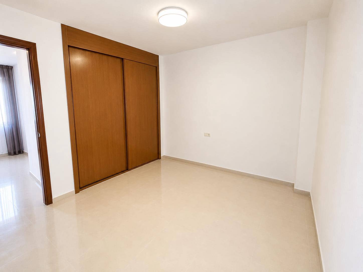 4 bedroom Flat for sale in Malaga city with pool garage - € 488,000 (Ref: 9788693)
