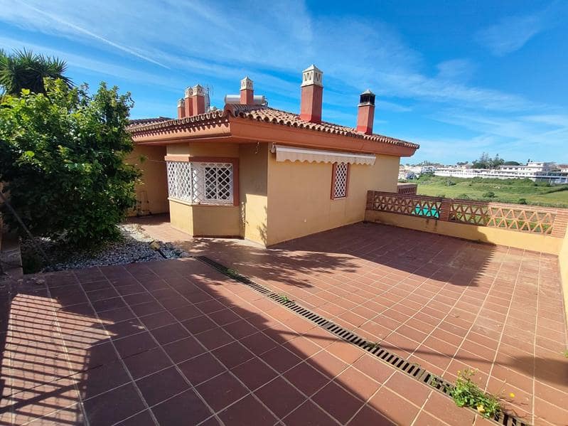 4 bedroom Terraced Villa for sale in Cancelada with pool - € 901,500 (Ref: 9789837)