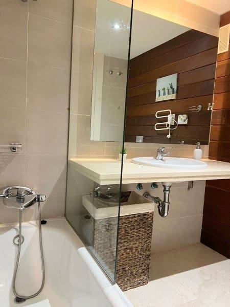 3 bedroom Flat for sale in San Luis de Sabinillas with pool garage - € 375,000 (Ref: 9789838)