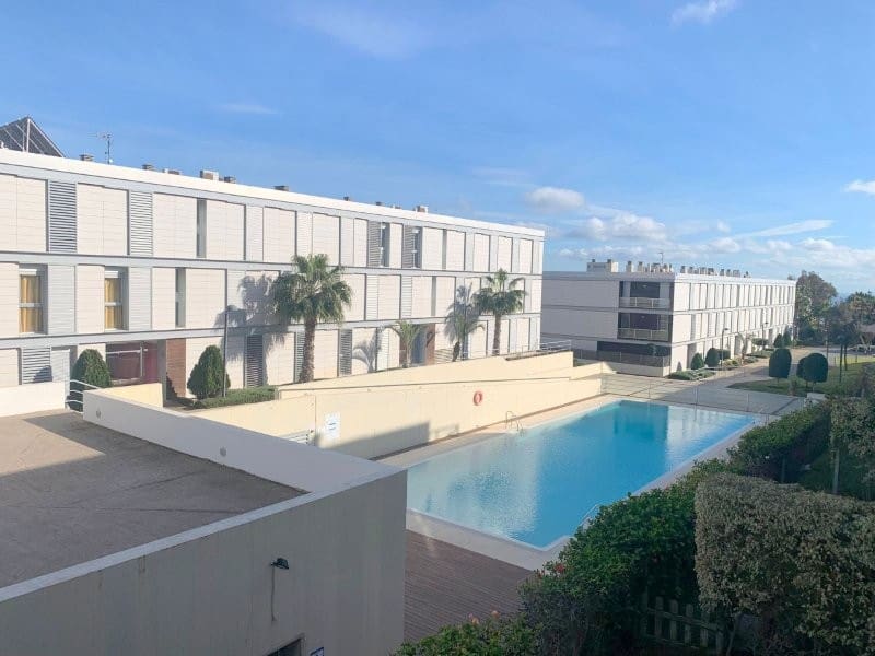 3 bedroom Flat for sale in San Luis de Sabinillas with pool garage - € 375,000 (Ref: 9789838)