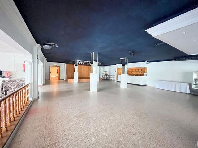 Byggetomt til salgs i Estepona - € 3 181 500 (Ref: 9795602)