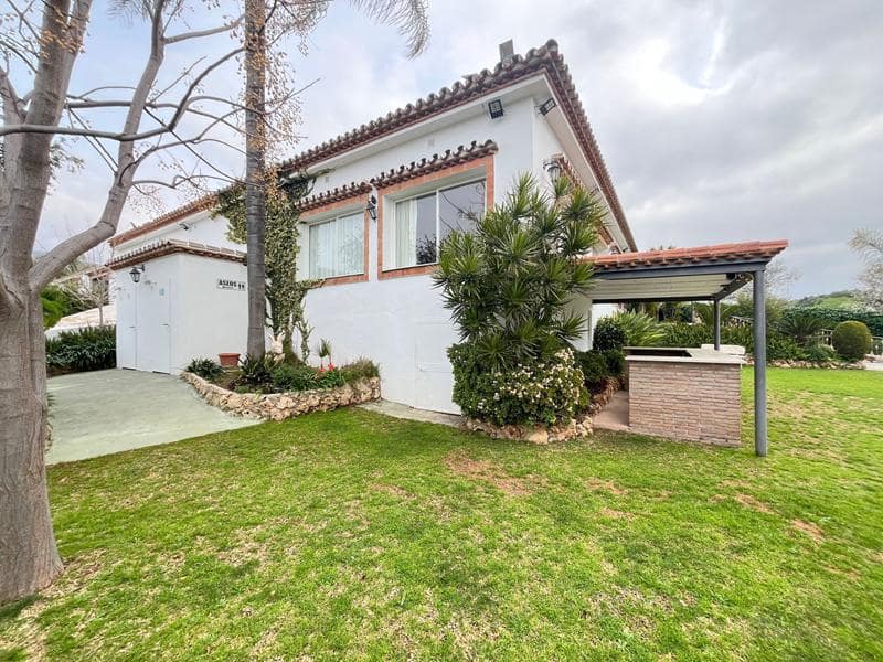 Byggetomt til salgs i Estepona - € 3 181 500 (Ref: 9795602)