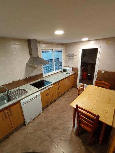 4 soveværelse Lejlighed til salg i Estepona - € 392.000 (Ref: 9798356)