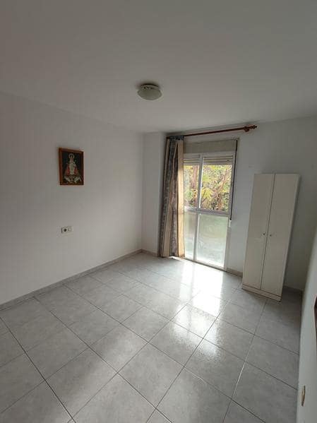 4 soveværelse Lejlighed til salg i Estepona - € 392.000 (Ref: 9798356)