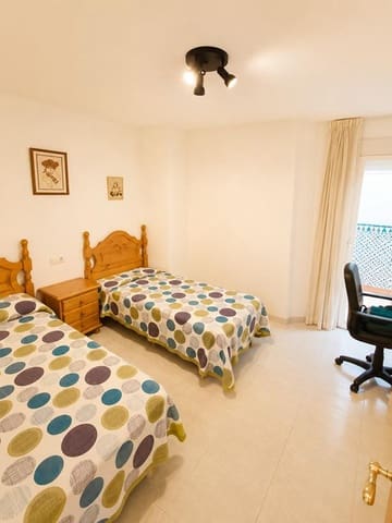 4 sovrum Lägenhet till salu i Centro, Estepona - 387 000 € (Ref: 9798356)