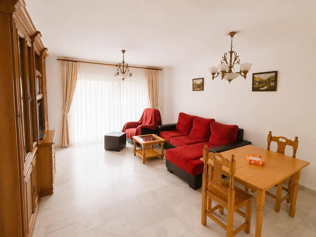 4 sovrum Lägenhet till salu i Estepona - 387 000 € (Ref: 9798356)