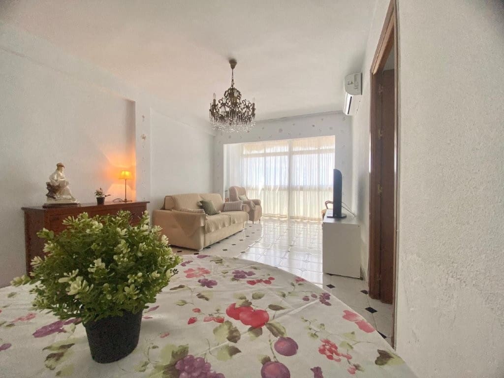 3 soveværelse Lejlighed til salg i Malaga by - € 270.000 (Ref: 9821747)