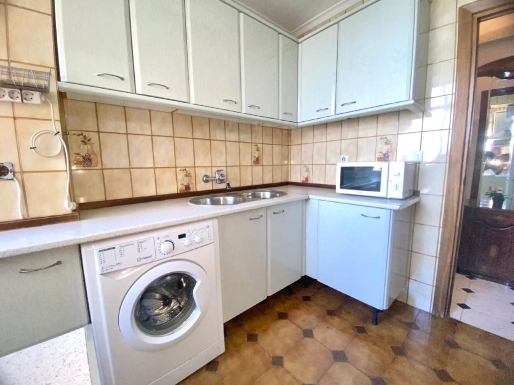 3 soveværelse Lejlighed til salg i Malaga by - € 270.000 (Ref: 9821747)