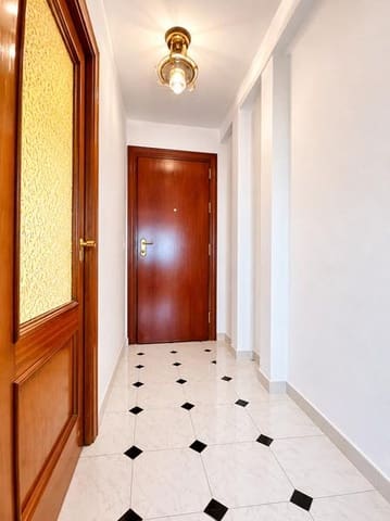 3 camera da letto Appartamento in vendita in Cruz de Humilladero, Malaga città - 270.000 € (Rif: 9821747)