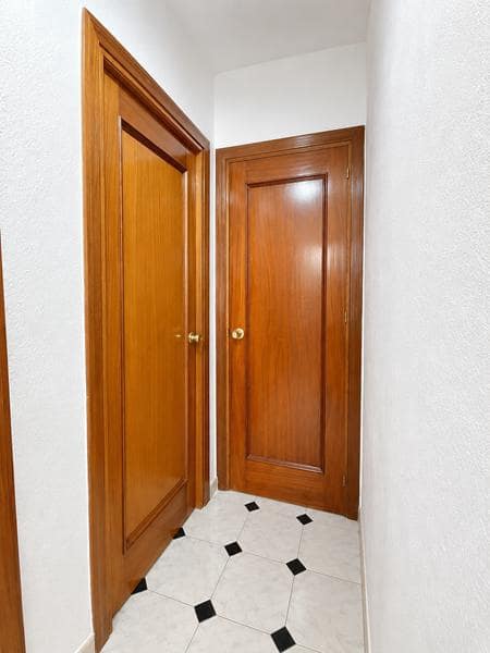 3 bedroom Flat for sale in Malaga city - € 270,000 (Ref: 9821747)