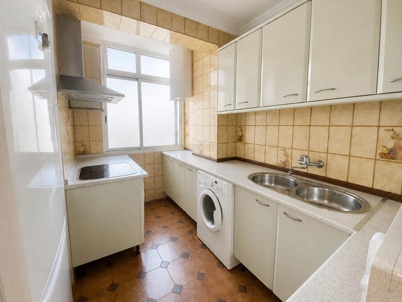 3 bedroom Flat for sale in Malaga city - € 270,000 (Ref: 9821747)