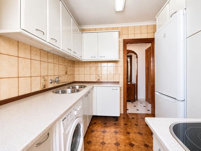 3 camera da letto Appartamento in vendita in Cruz de Humilladero, Malaga città - 270.000 € (Rif: 9821747)