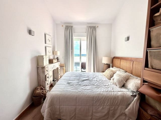 1 soverom Leilighet til salgs i San Luis de Sabinillas med svømmebasseng - € 179 600 (Ref: 9821748)