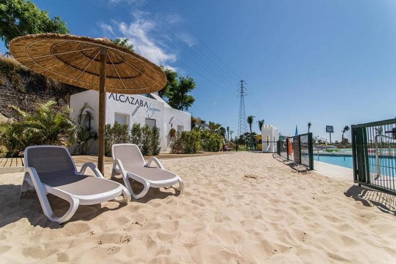 2 slaapkamer Flat te koop in Estepona met zwembad garage - € 335.000 (Ref: 9880295)