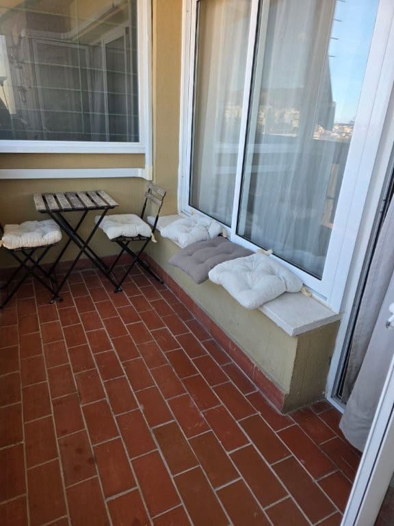 4 quarto Apartamento para arrendar em Malaga cidade - 1 600 € (Ref: 9889261)