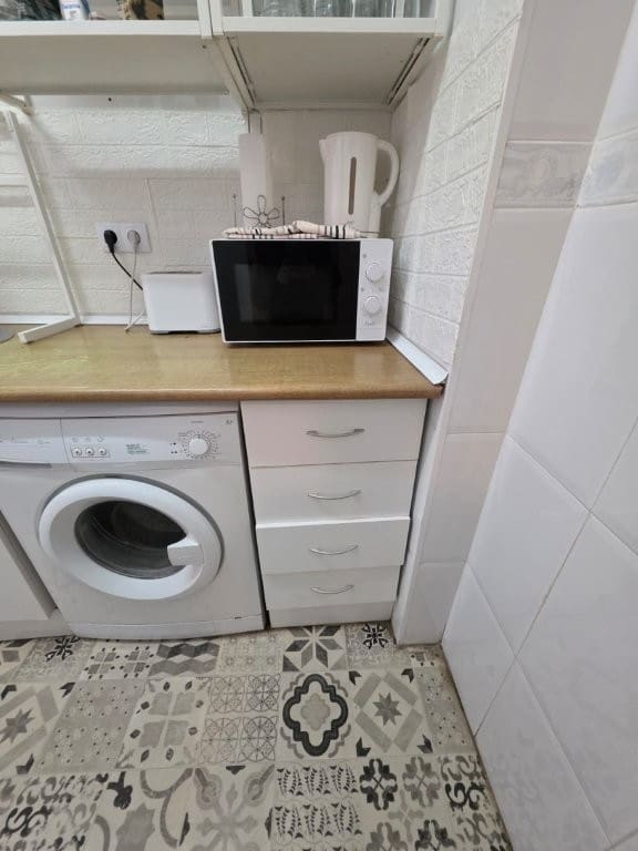 4 quarto Apartamento para arrendar em Malaga cidade - 1 600 € (Ref: 9889261)