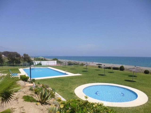 Piso de 2 habitaciones en San Luis de Sabinillas, Manilva en alquiler con piscina - 900 € (Ref: 9893198)