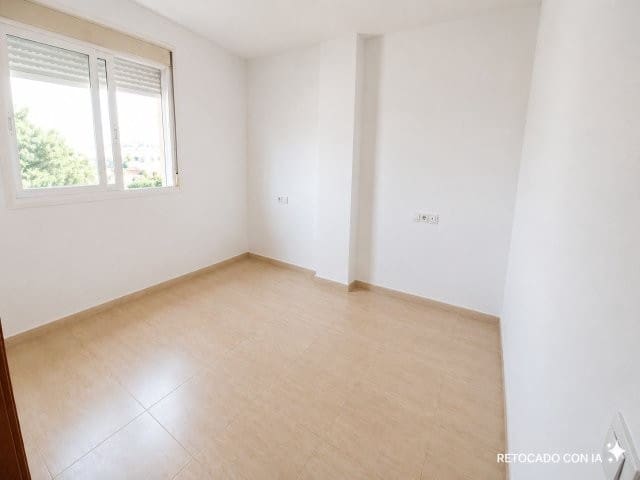 Piso de 2 habitaciones en San Luis de Sabinillas, Manilva en venta con piscina garaje - 244.000 € (Ref: 9926448)