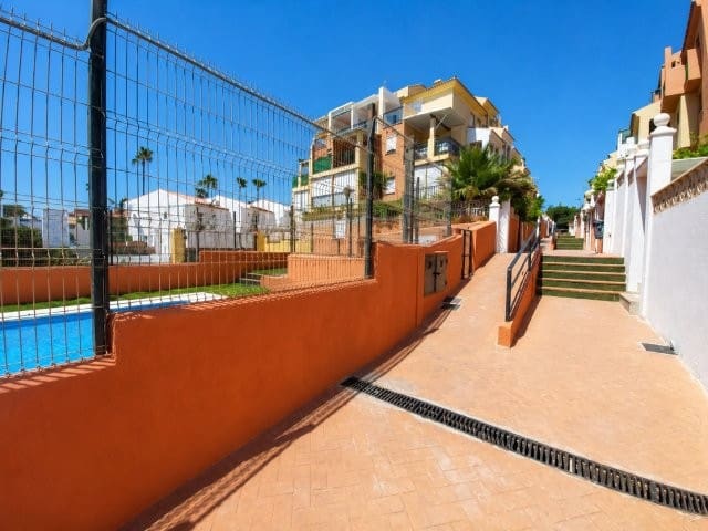 2 camera da letto Appartamento in vendita in San Luis de Sabinillas con piscina garage - 230.000 € (Rif: 9941253)