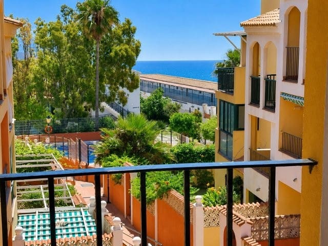 2 soverom Leilighet til salgs i San Luis de Sabinillas, Manilva med svømmebasseng garasje - € 230 000 (Ref: 9941253)