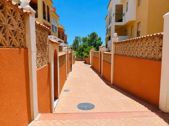 2 camera da letto Appartamento in vendita in San Luis de Sabinillas con piscina garage - 230.000 € (Rif: 9941253)