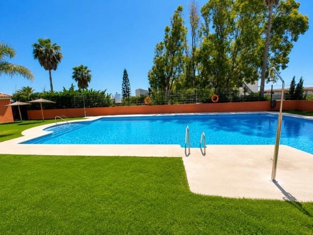 2 camera da letto Appartamento in vendita in San Luis de Sabinillas con piscina garage - 230.000 € (Rif: 9941253)