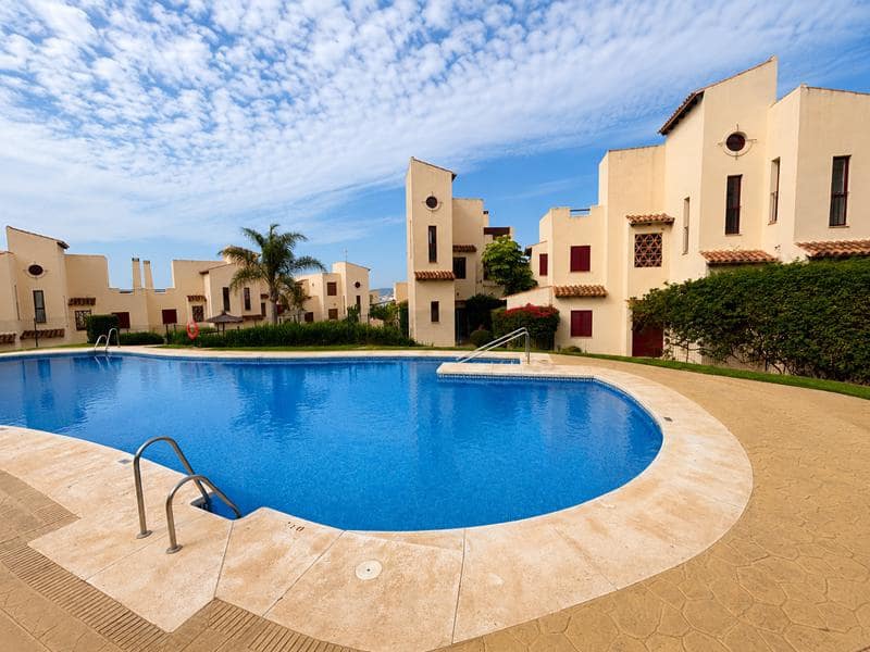 2 bedroom Flat for sale in Casares with pool - € 345,000 (Ref: 9941254)