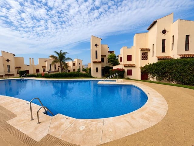 2 chambre Appartement à vendre à Casares avec piscine - 345 000 € (Ref: 9941254)