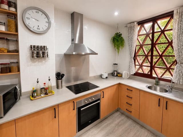 2 chambre Appartement à vendre à Casares avec piscine - 345 000 € (Ref: 9941254)