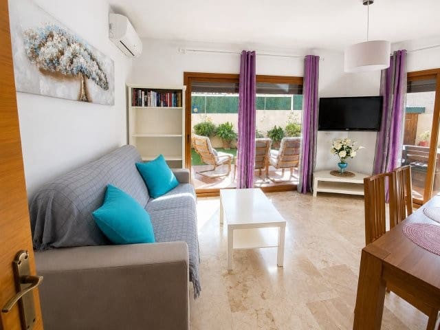 1 makuuhuone Asunto vuokrattavana paikassa San Luis de Sabinillas mukana uima-altaan 
autotalli - 950 € (Ref: 9950725)