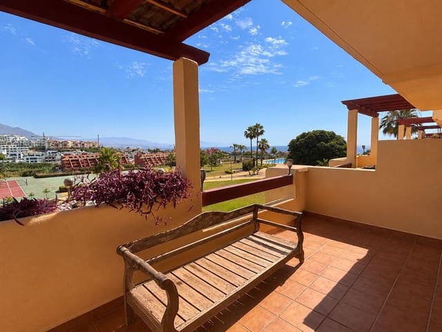 2 slaapkamer Rijtjeshuis te koop in San Luis de Sabinillas, Manilva met zwembad garage - € 371.175 (Ref: 9956195)